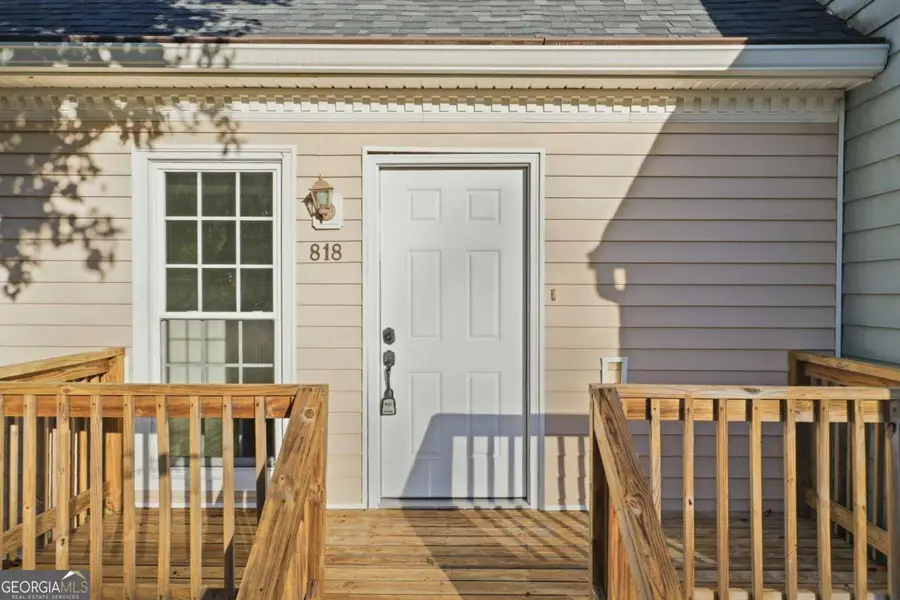 818 Manning Way Sw, Marietta, GA 30064 - Image #2