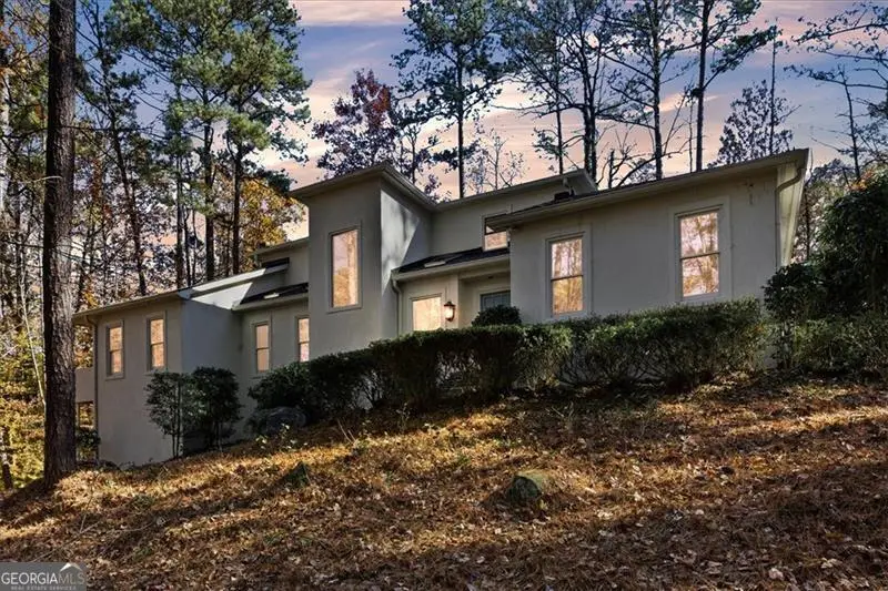 1525 Huntingford Drive, Marietta, GA 30068 - Image #3