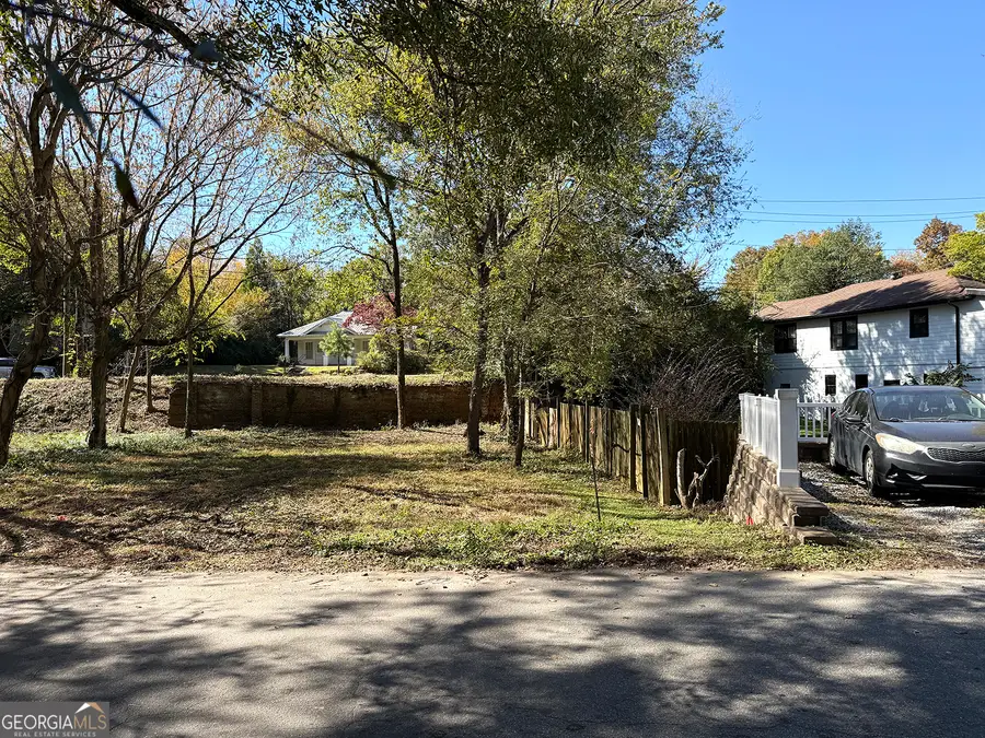 1711 Marietta Road Nw, Atlanta, GA 30318 - Image #3