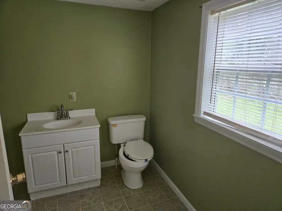 39 Kenny Lane, Baxley, GA 31513 - Image #3