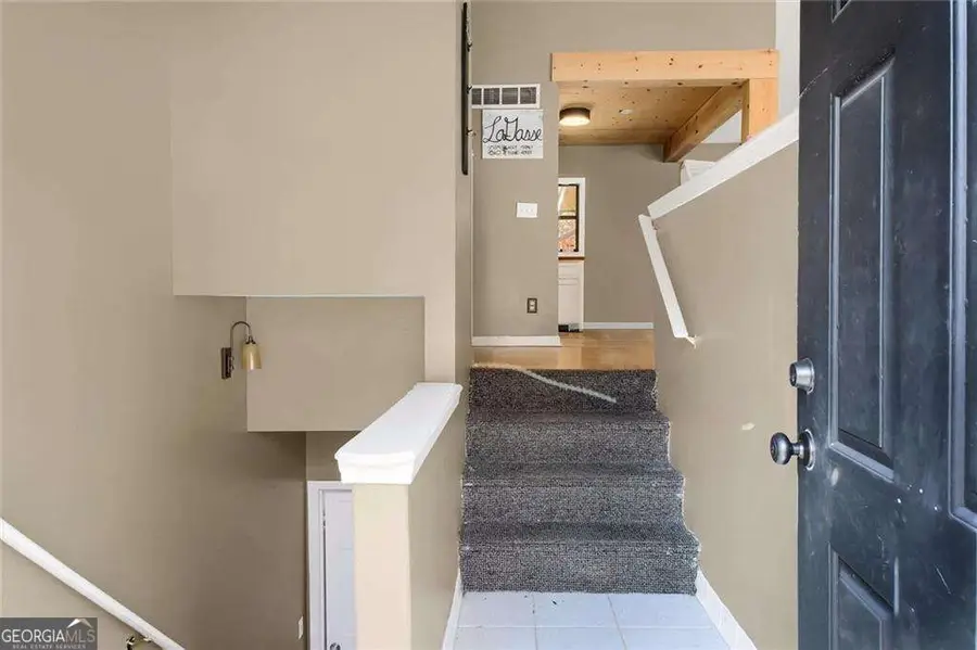 159 W Putnam Ferry Road, Woodstock, GA 30189 - Image #2