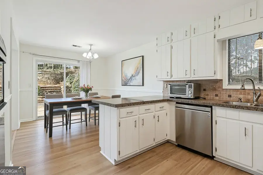 1110 Lake Drive, Roswell, GA 30075 - Image #2