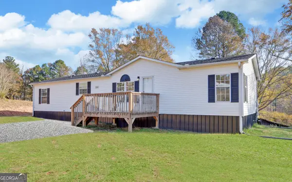 1241 W Currahee Street, Toccoa, GA 30577