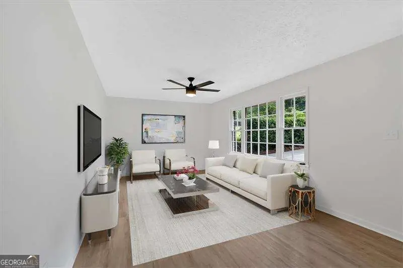 5689 Woodland Drive, Acworth, GA 30102 - Image #3