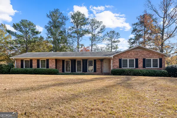 1051 Clairmont Place, Macon, GA 31204