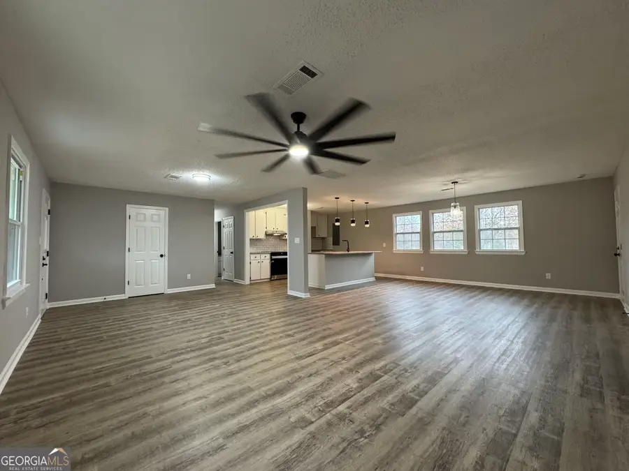 167 Erin Court, Byron, GA 31008 - Image #3