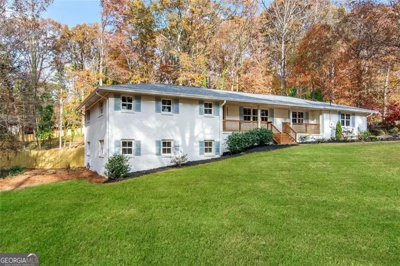 4956 Mountclaire Road, Stone Mountain, GA 30087 - Image #3