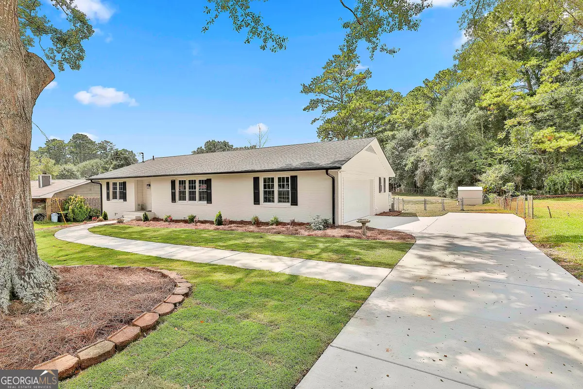 19 Foster Drive, Newnan, GA 30263 - Image #1