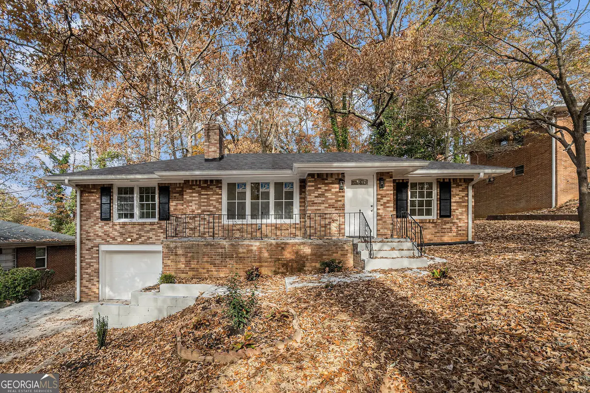 2825 Baker Ridge Drive Nw, Atlanta, GA 30318 - Image #1