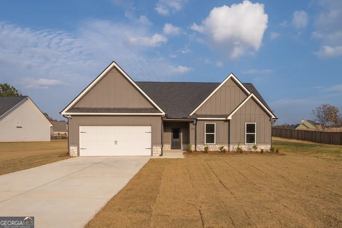 205 Squirrel Run, Good Hope, GA 30641 - Image #1