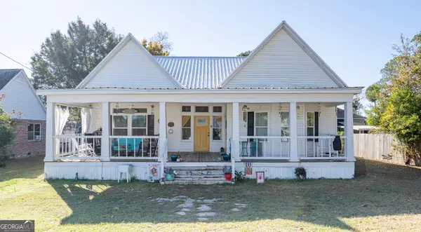 209 Mcdonald Street Sw, Pelham, GA 31779