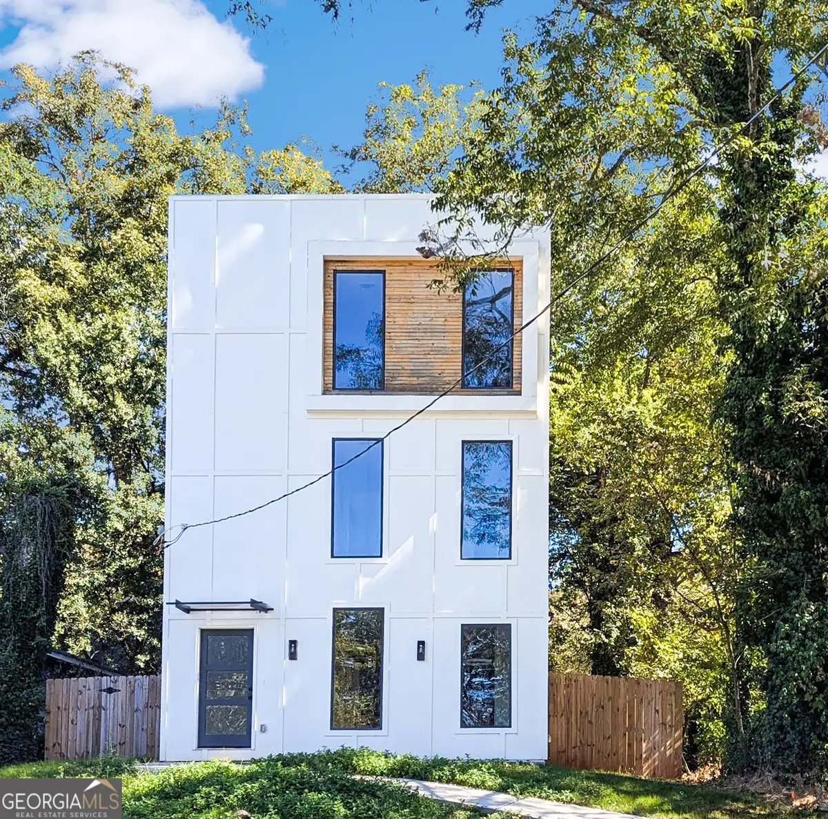 1052 Windsor Street Sw, Atlanta, GA 30310 - Image #1