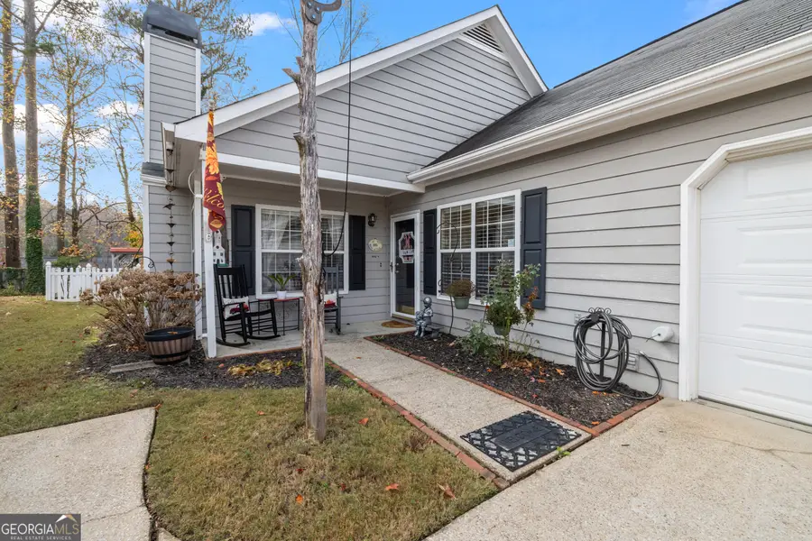 195 Woodgate Drive, Fayetteville, GA 30214 - Image #3