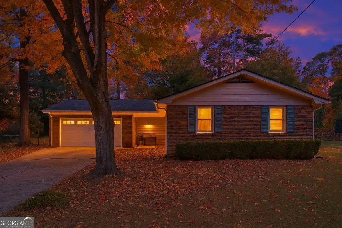 2577 Glen Circle, Lawrenceville, GA 30044 - Image #1