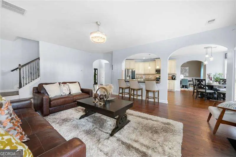 204 Misty Grove Drive, Loganville, GA 30052 - Image #3