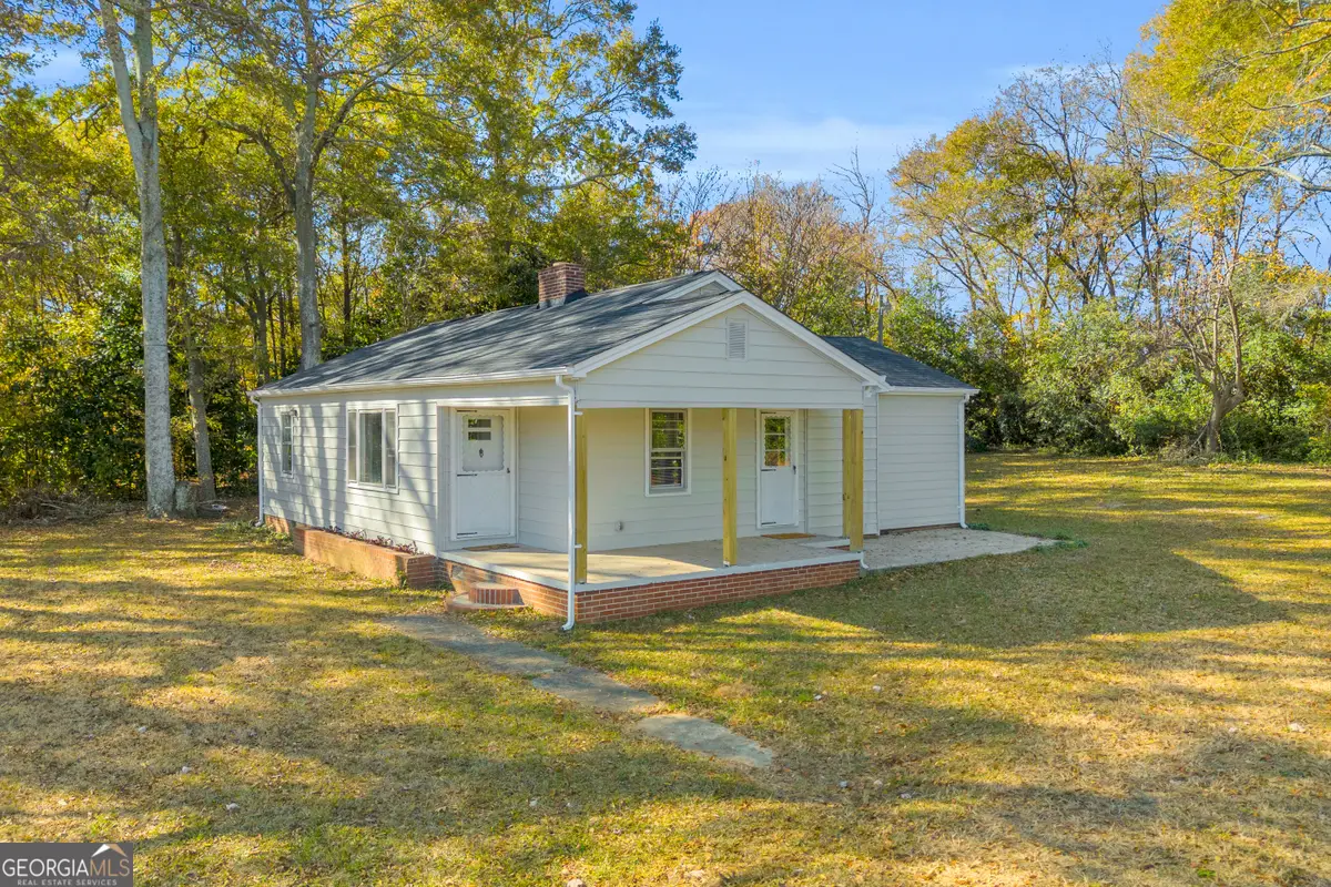 76 Campbell Drive, Hartwell, GA 30643 - Image #1