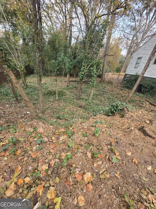 2242 Ridgedale Road, Atlanta, GA 30317