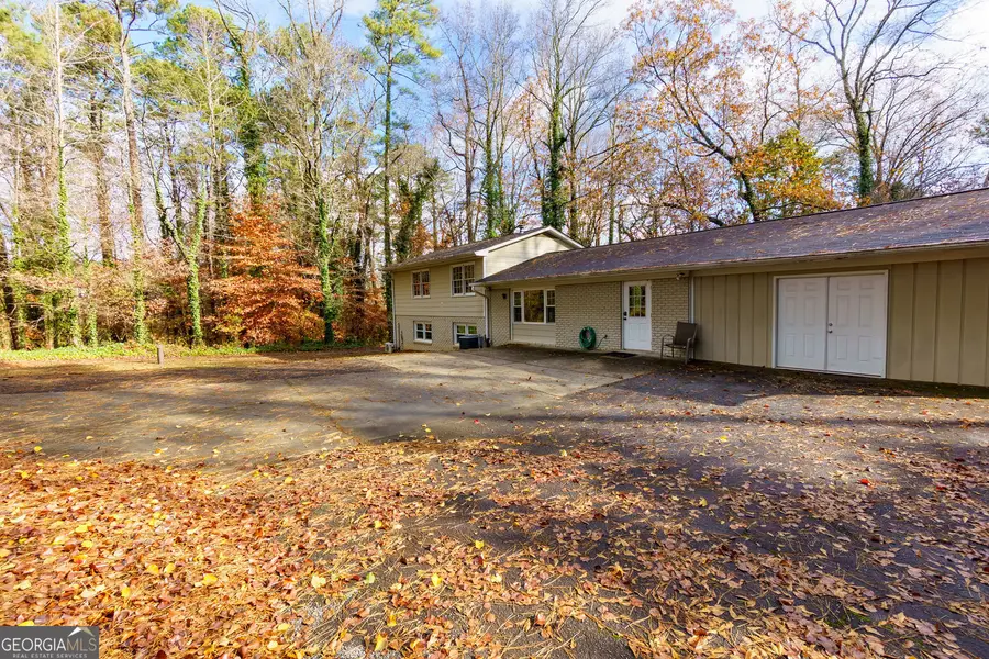 110 Robin Road Se, Marietta, GA 30067 - Image #2