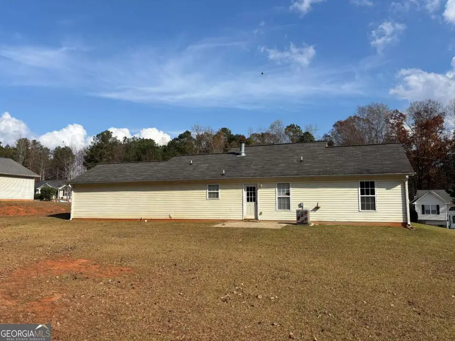 404 Thorn Thicket Drive, Rockmart, GA 30153 - Image #2