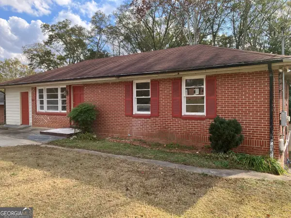 1031 Pine Street Ne, Conyers, GA 30012