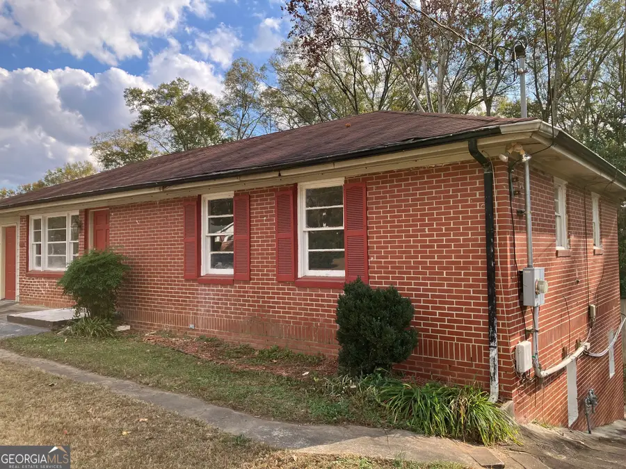 1031 Pine Street Ne, Conyers, GA 30012 - Image #2