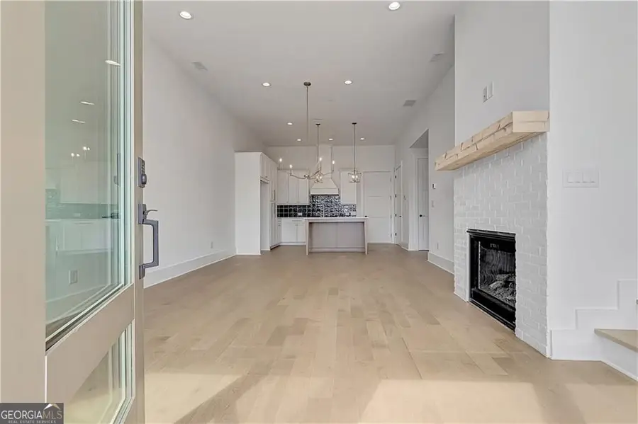 180 Rolison Way, Fayetteville, GA 30214 - Image #2