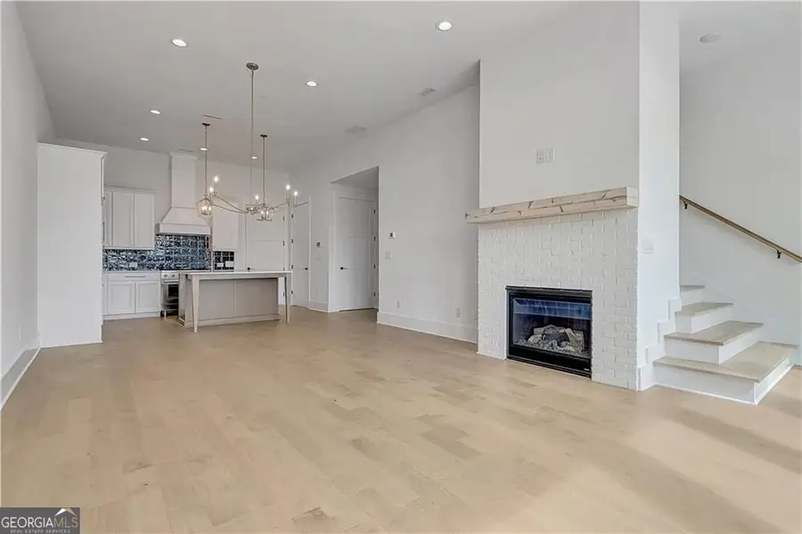 180 Rolison Way, Fayetteville, GA 30214 - Image #3