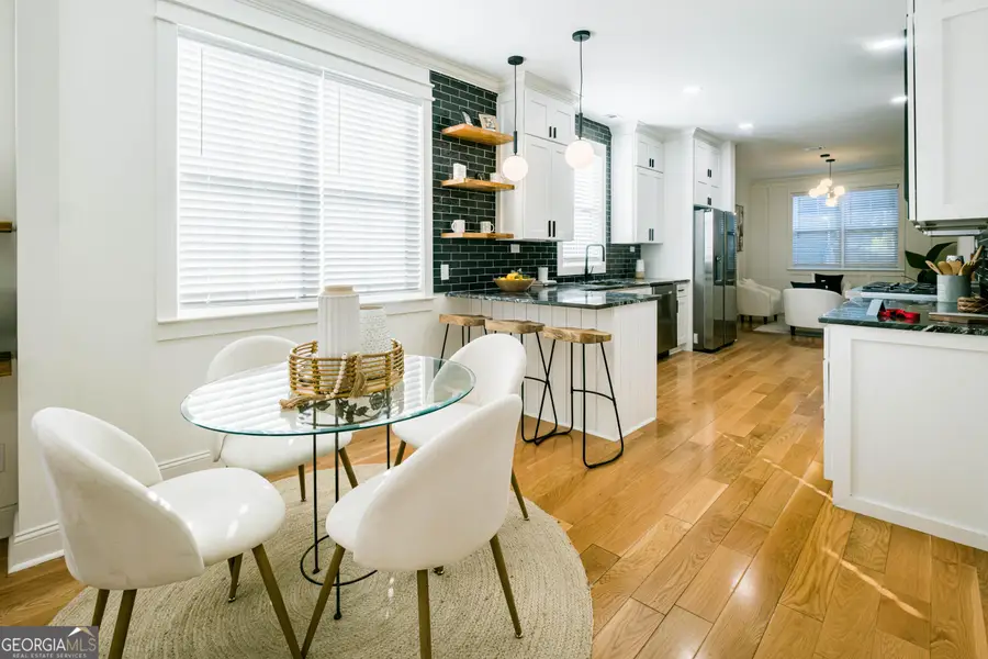 209 E Derenne Avenue, Savannah, GA 31405 - Image #3