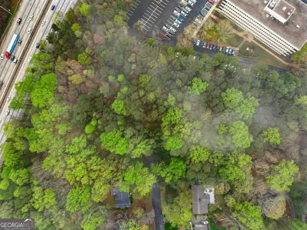 2384 Lauderdale Drive, Atlanta, GA 30345