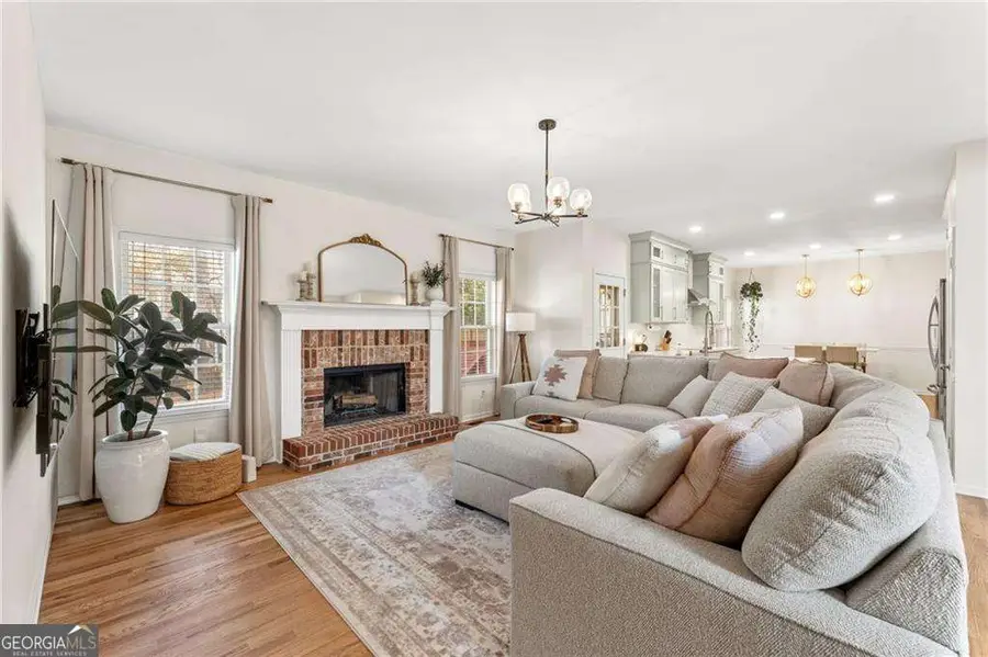 2792 Achillea Way Sw, Marietta, GA 30064 - Image #3