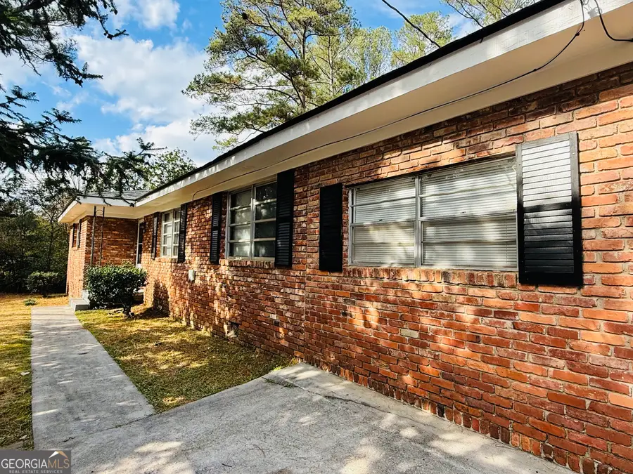 318 W Bonnell Street, Oxford, GA 30054 - Image #2