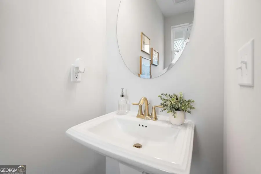 520 Crown Drive, Emerson, GA 30137 - Image #3