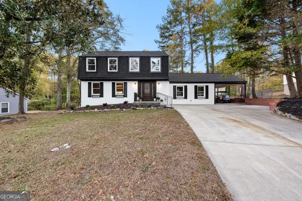 101 Charter Oak Court, Peachtree City, GA 30269