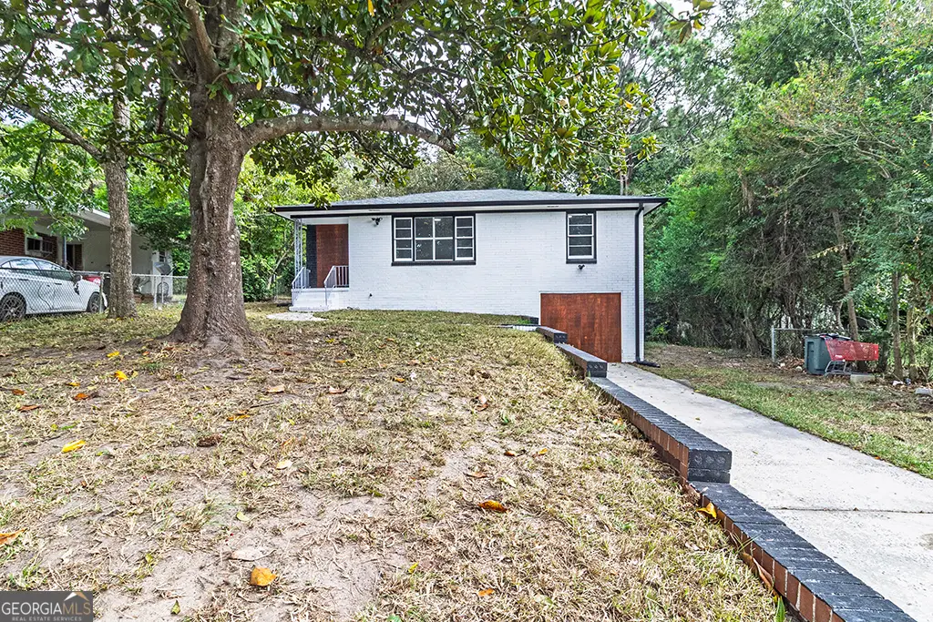 1124 N Beddingfield Drive, Macon, GA 31206 - Image #1