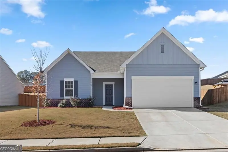 706 Bentwater Way, Hoschton, GA 30548 - Image #1