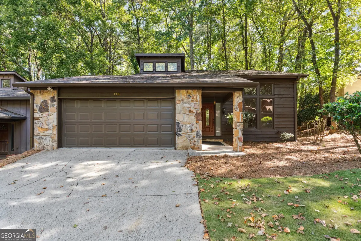 130 Lakeview Ridge W, Roswell, GA 30076 - Image #1