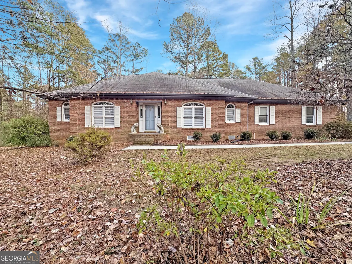 189 Lake Hampton Drive, Hampton, GA 30228 - Image #1
