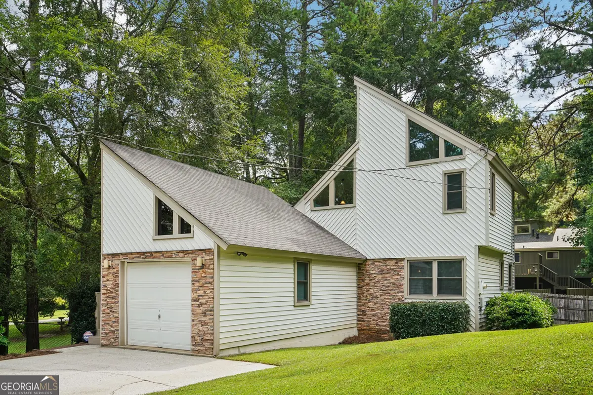 7898 Norris Lake Road, Snellville, GA 30039 - Image #1