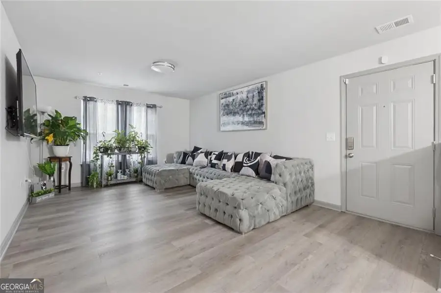 3102 Fairington Village Drive, Lithonia, GA 30038 - Image #3