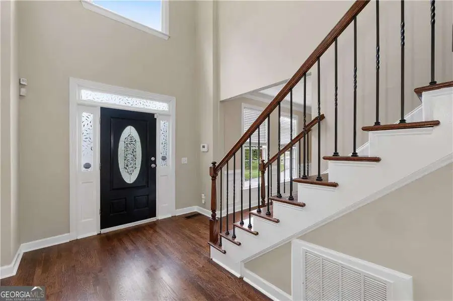 1811 Lake Cove Drive Sw, Atlanta, GA 30331 - Image #3