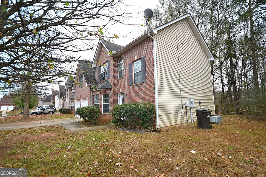 916 Brisley Circle, Hampton, GA 30228 - Image #3