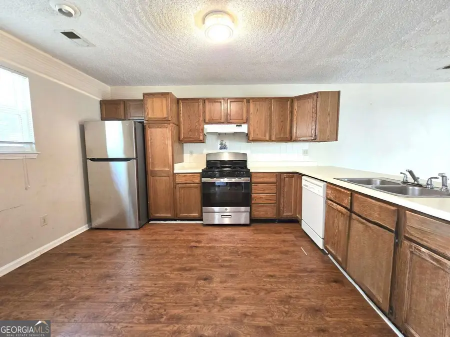 227 Quail Run, Roswell, GA 30076 - Image #3