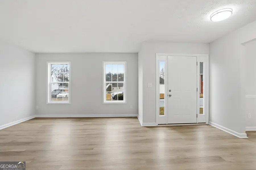 5556 Claridge Circle, Stonecrest, GA 30038 - Image #2