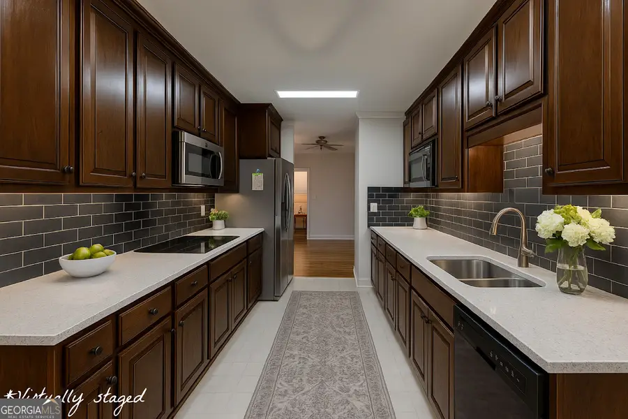 116 Manor Way, Carrollton, GA 30117 - #3