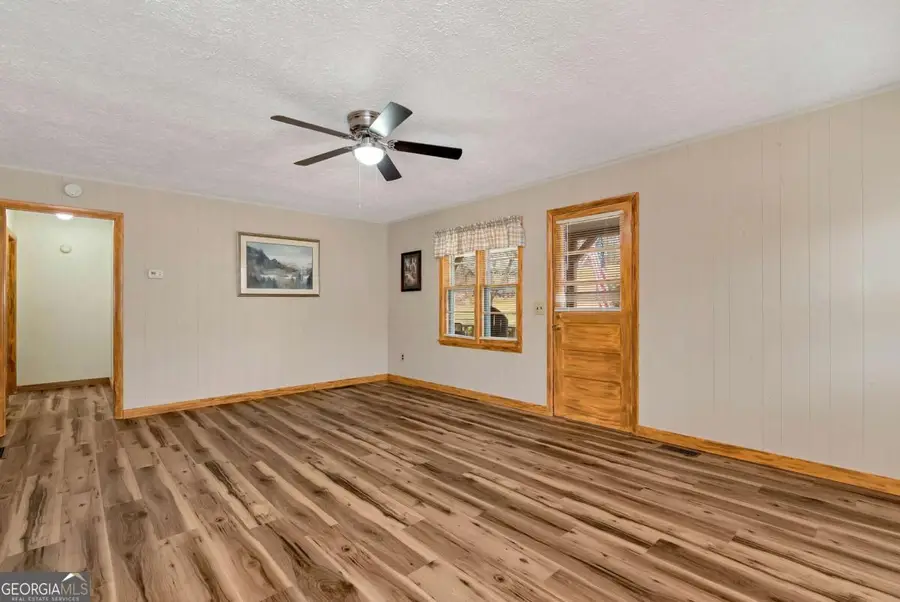 147 Twin Peaks Drive, Demorest, GA 30535 - Image #3