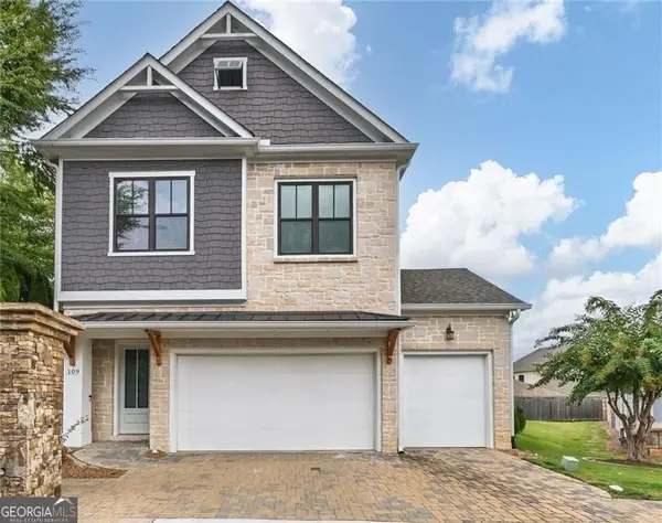 109 Village Green Avenue, Woodstock, GA 30189