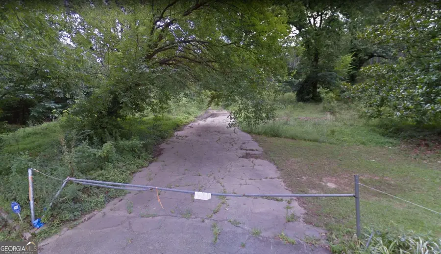 681 Barksdale Drive, Forest Park, GA 30297 - Image #3