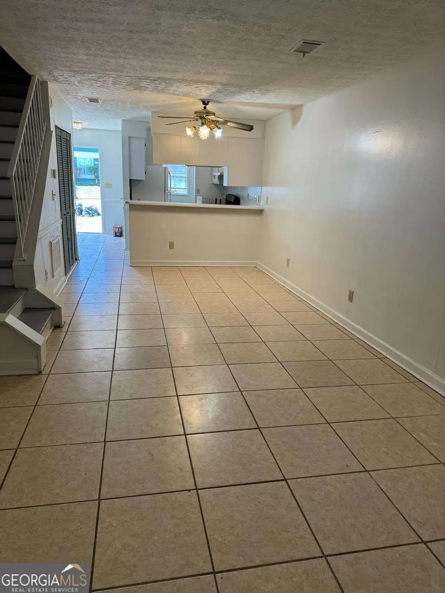 535 Prince Of Wales, Stone Mountain, GA 30083 - Image #3