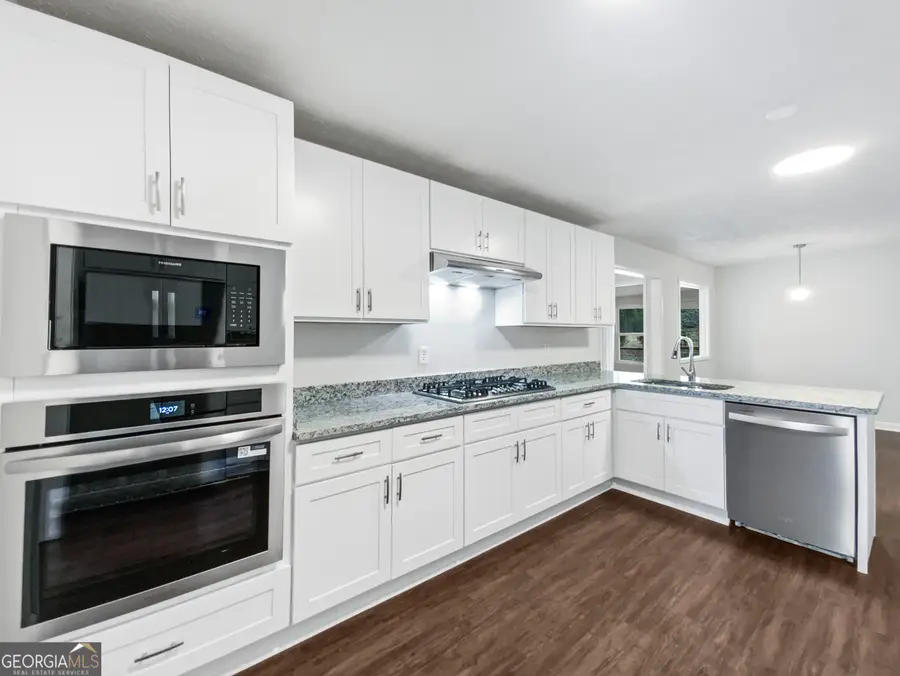 110 Spring Creek Court, Fayetteville, GA 30215 - Image #2