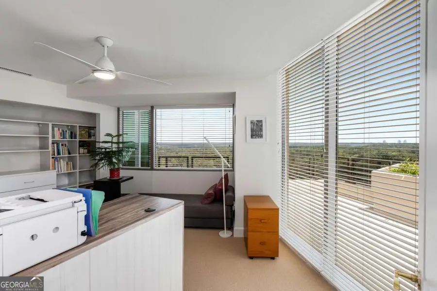 700 Park Regency Place Ne #2201, Atlanta, GA 30326 - Image #3